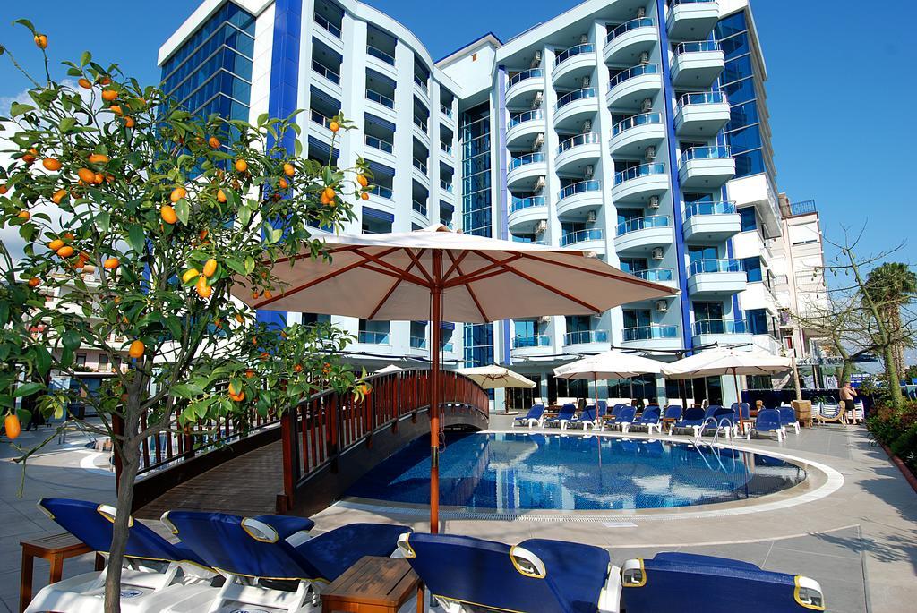 Grand Zaman Garden Hotell